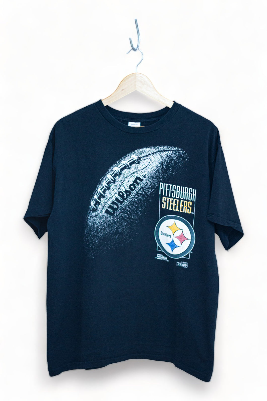 Pittsburgh Steelers Salem Football Graphic T-Shirt (XL)
