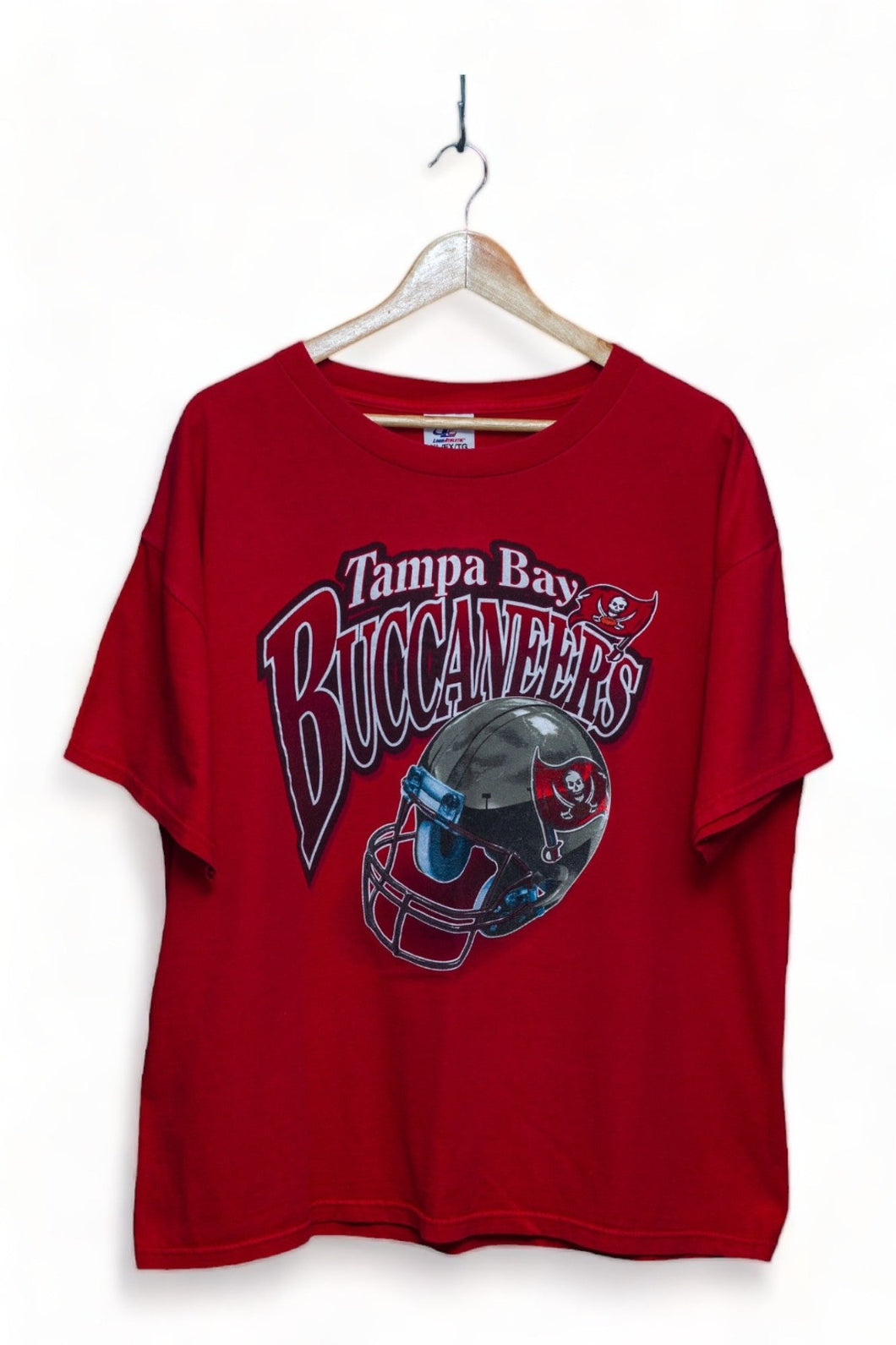 Tampa Bay Buccaneers Helmet Graphic T-Shirt (XL)