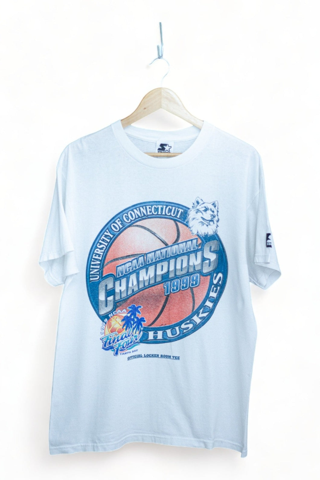 Uconn Huskies - 1999 NCAA Final Four Champions T-Shirt (L)